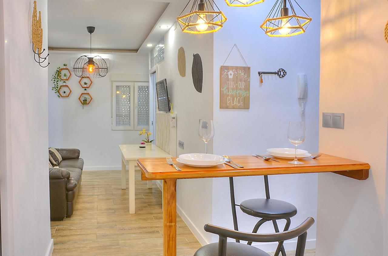 Family Apartment In Triana Seville Exterior photo