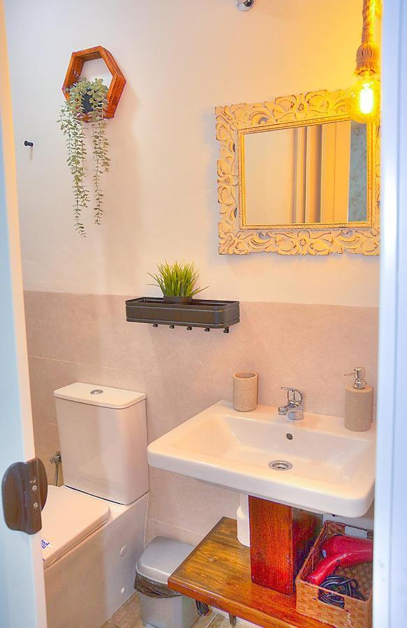 Family Apartment In Triana Seville Exterior photo